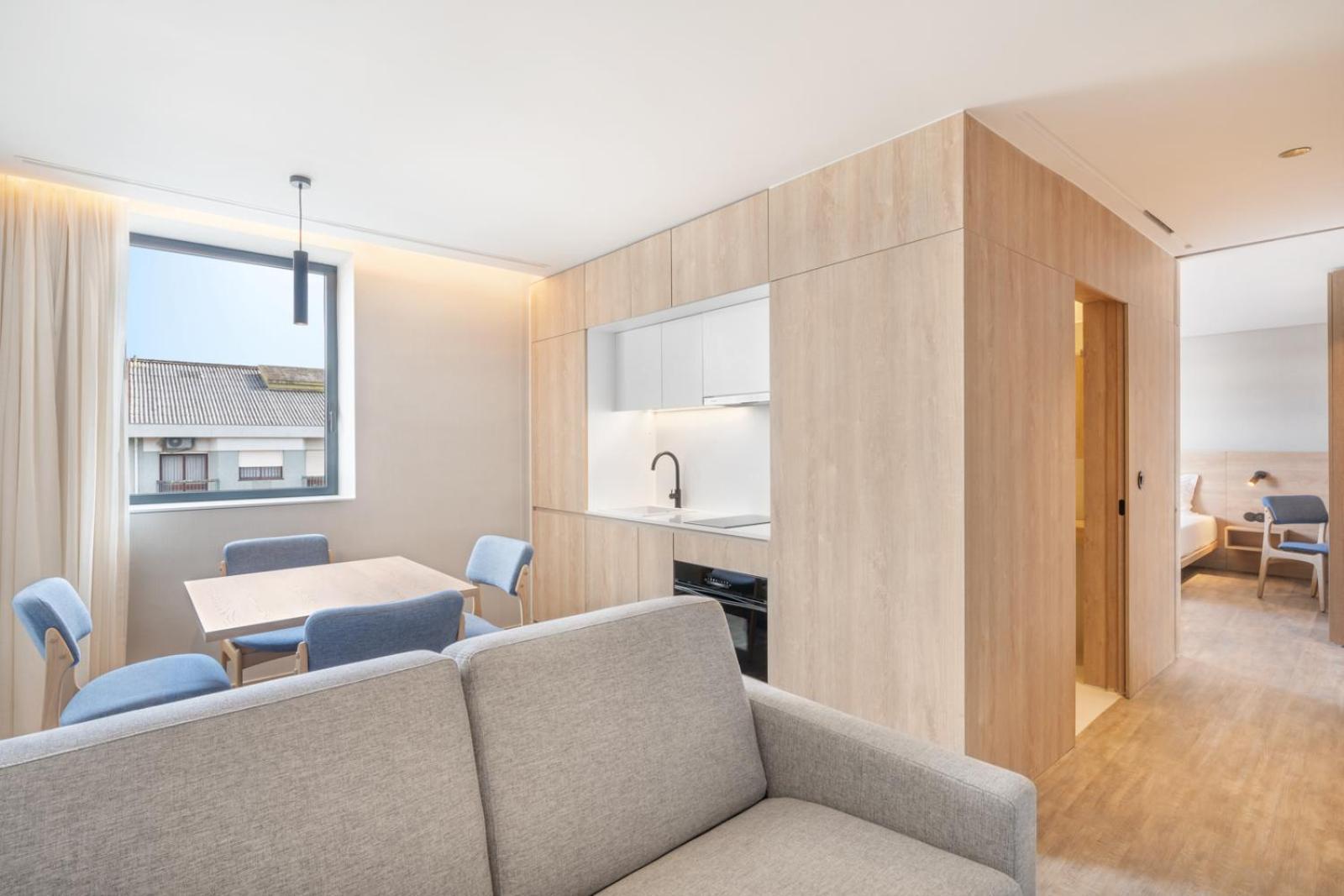 Deluxe Apartment